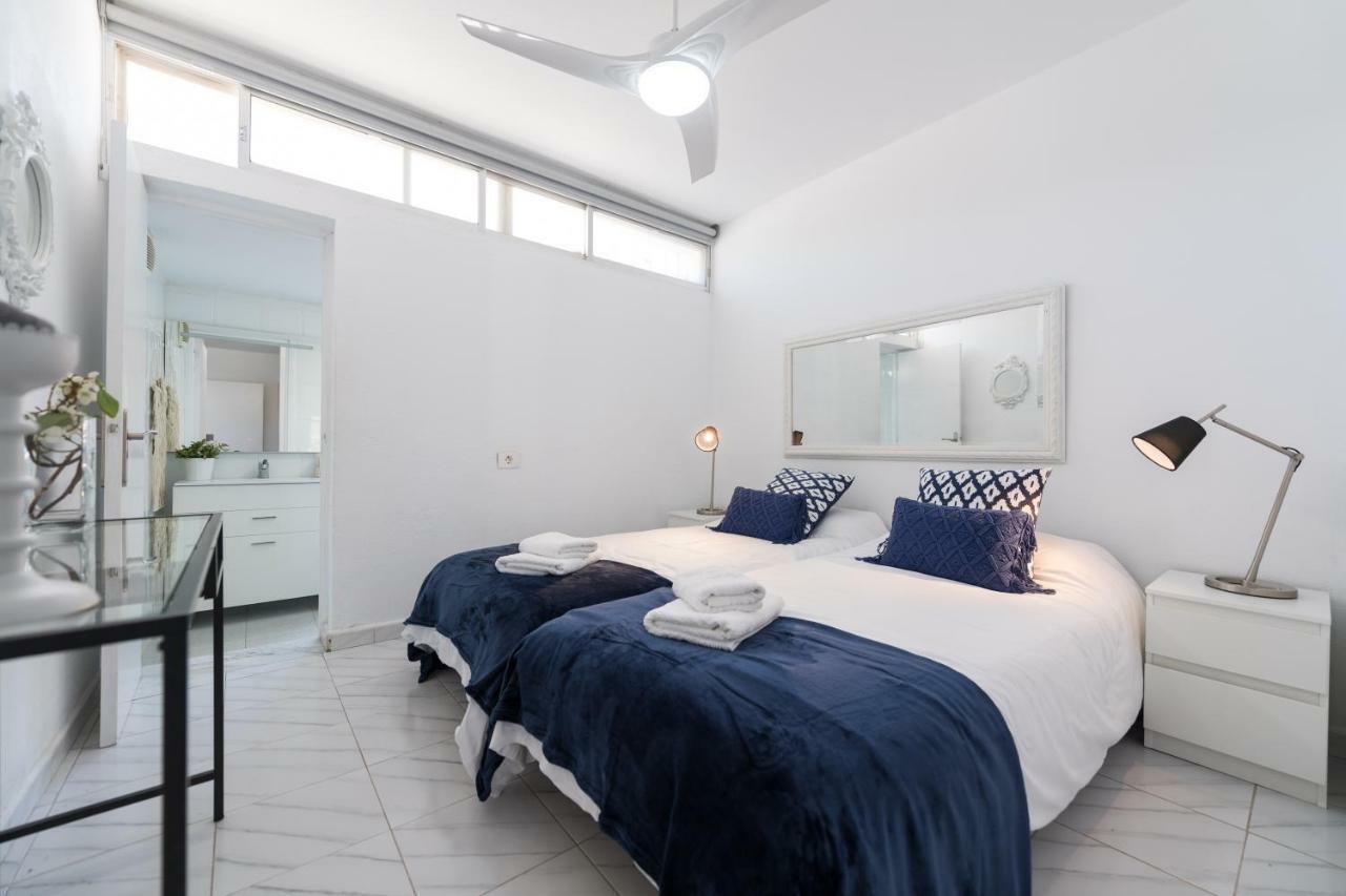 Appartement First Line San Agustin Extérieur photo